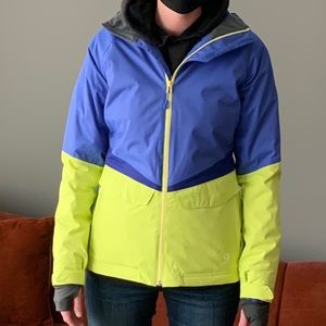 Mountain Hardwear Women’s Returnia Jacket